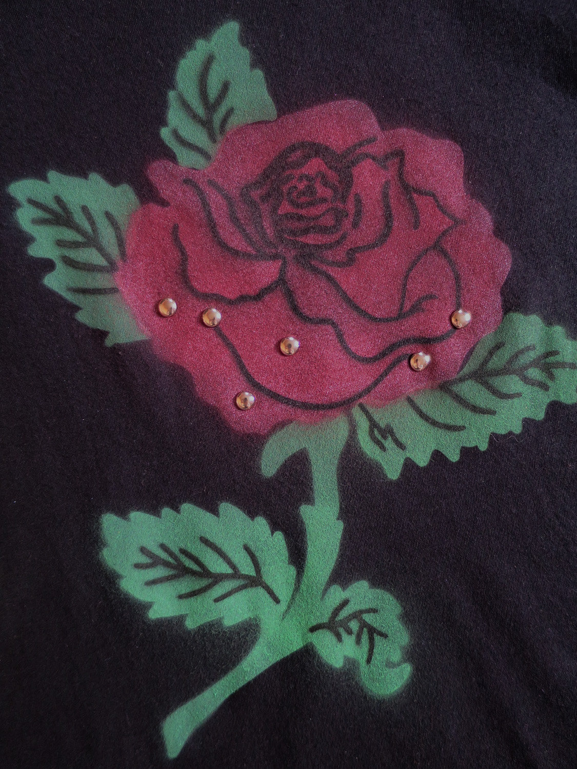 rose tee - black